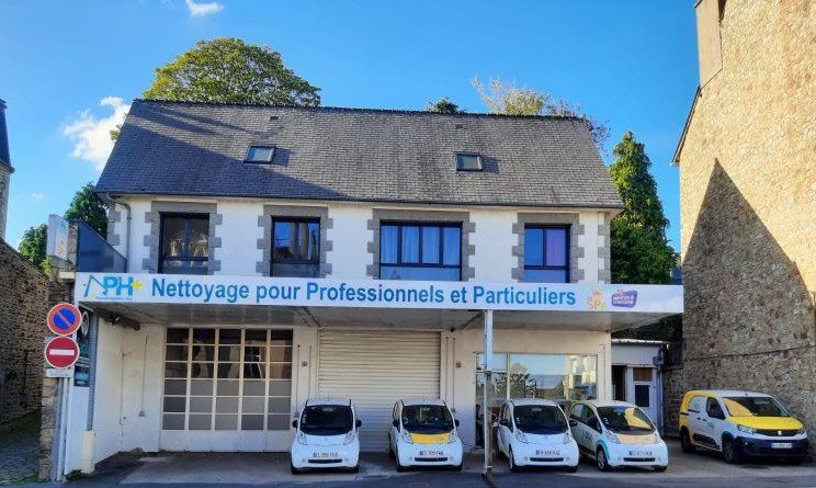 agence fougères - véhicules PH+ - société de nettoyage - 12 avenue François Mitterrand - PH+ - agent d'entretien courant - agent d'entretient polyvalent