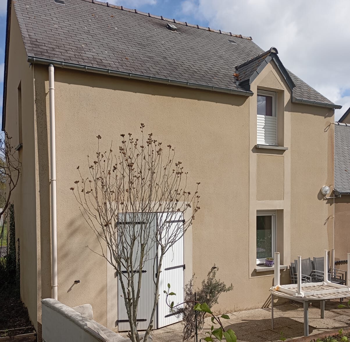 mur de maison propre